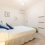 Isulatravel - Blu Mediterraneo House *