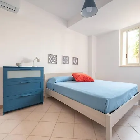 Isulatravel - Blu Mediterraneo House *