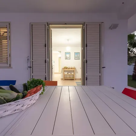 Isulatravel - Blu Mediterraneo House